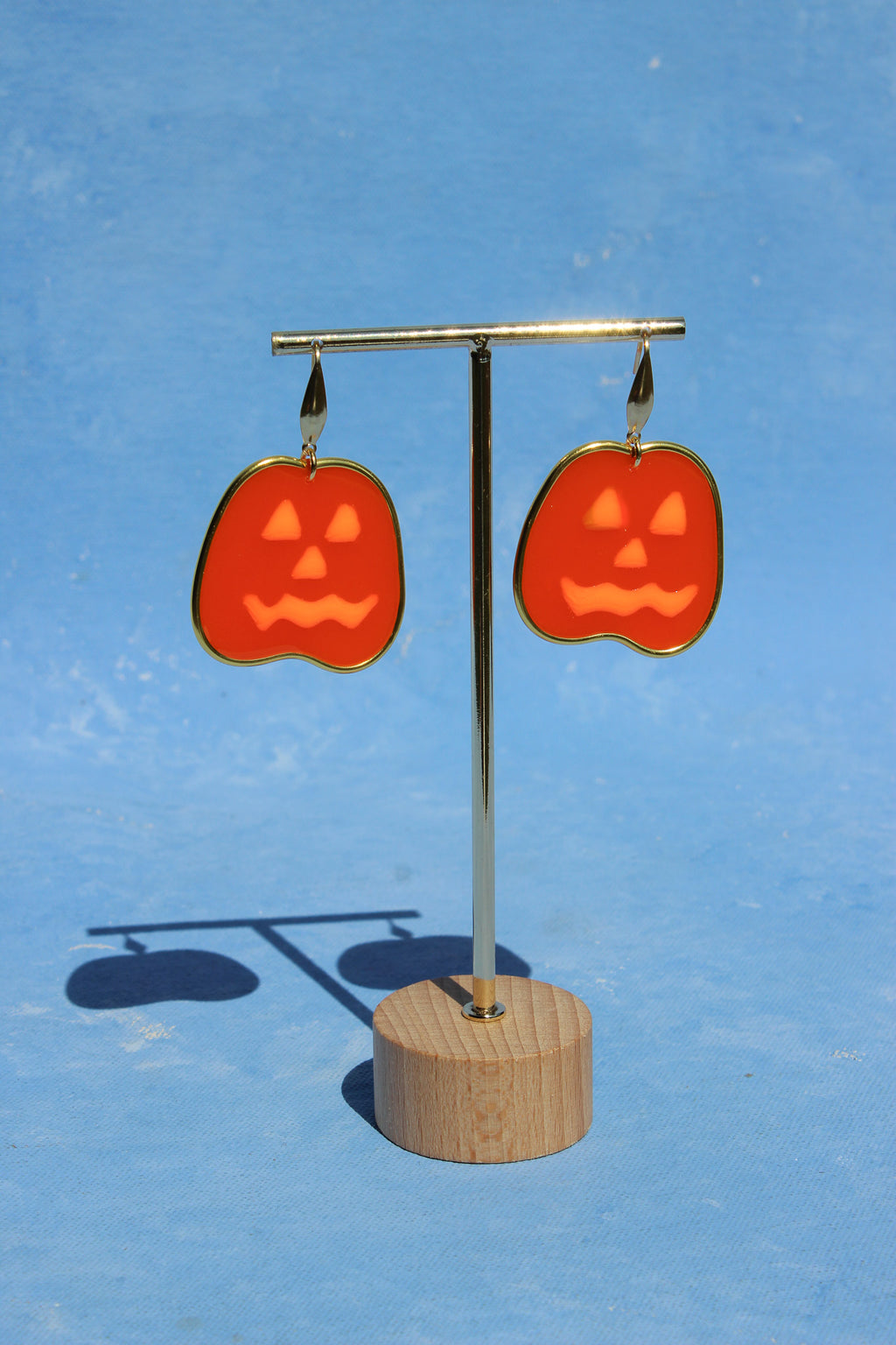 Halloween Pumpkins! Medium-sized